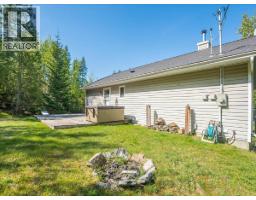 Storage - 2095 Pass Creek Road, Castlegar, BC V1N4T1 Photo 9