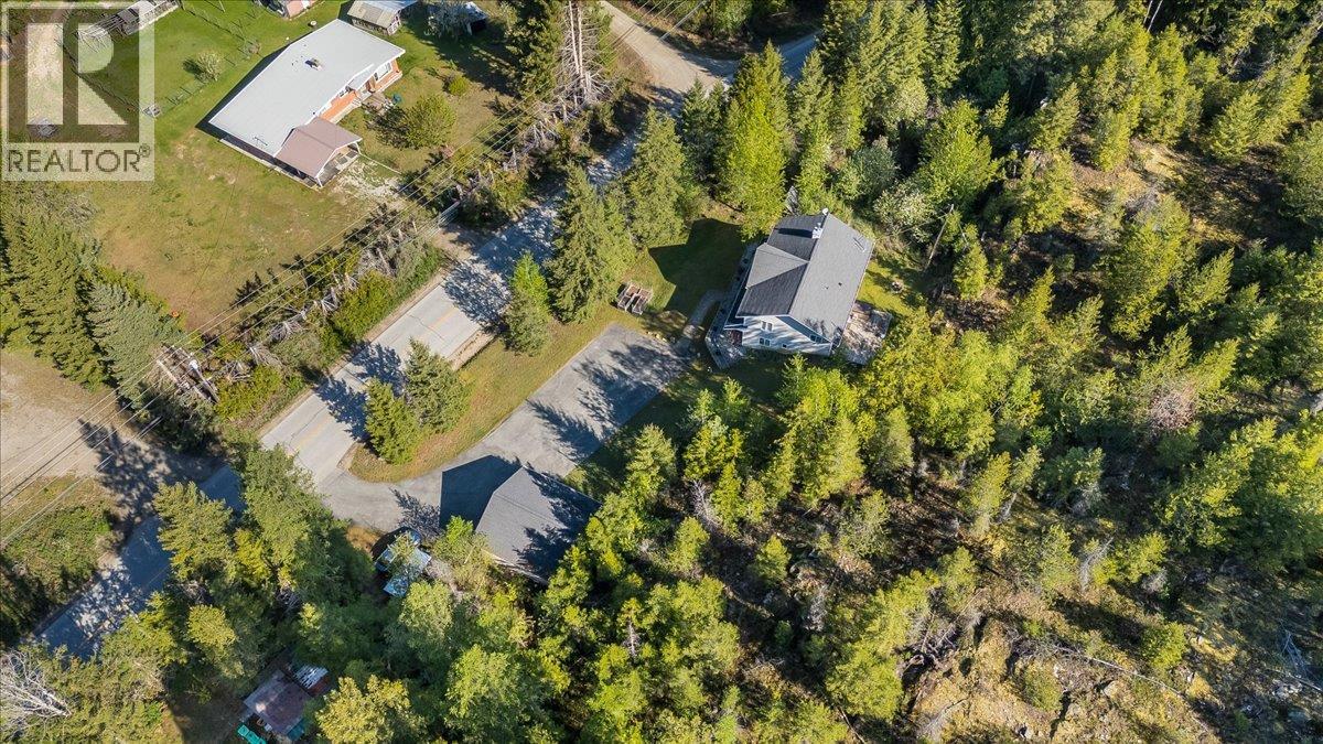 2095 Pass Creek Road, Castlegar