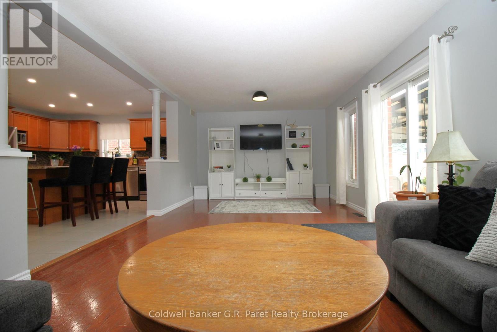 4 LANGRELL AVENUE - 15