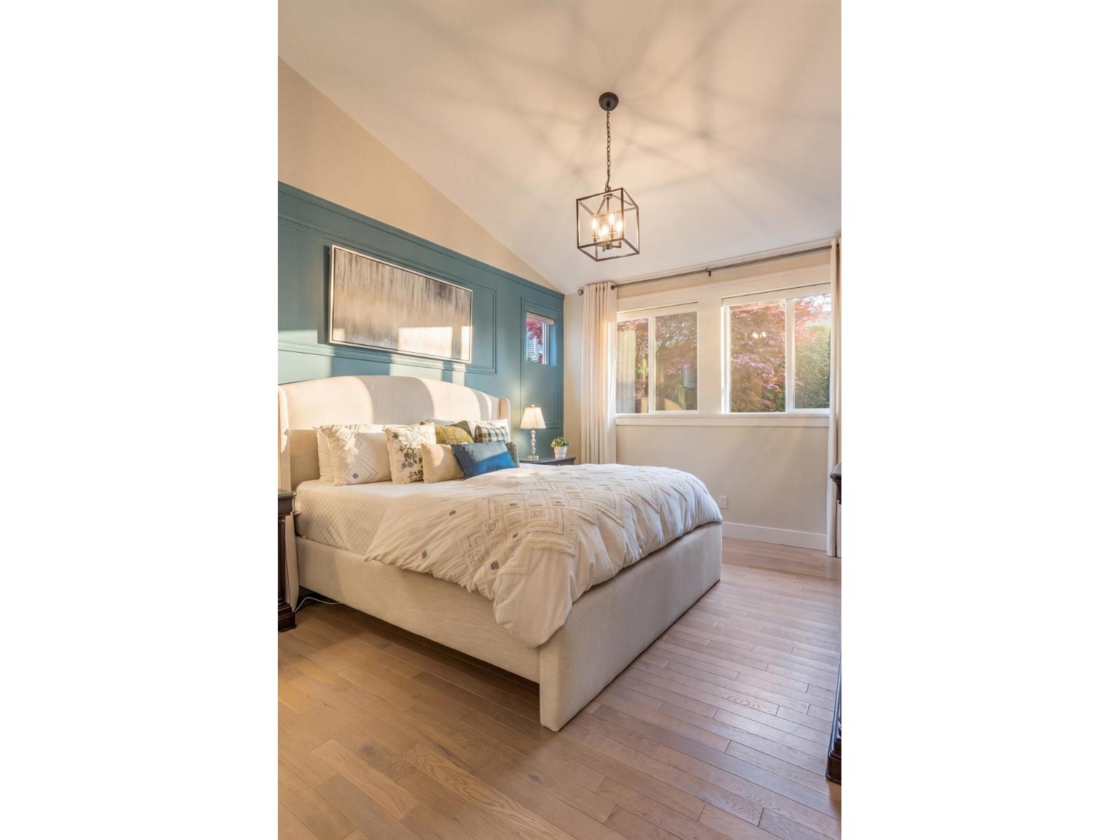 33 7891 211 STREET, Langley