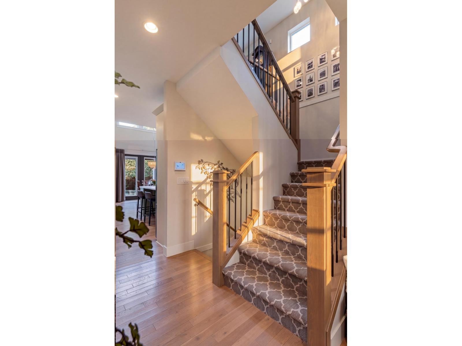 33 7891 211 STREET, Langley