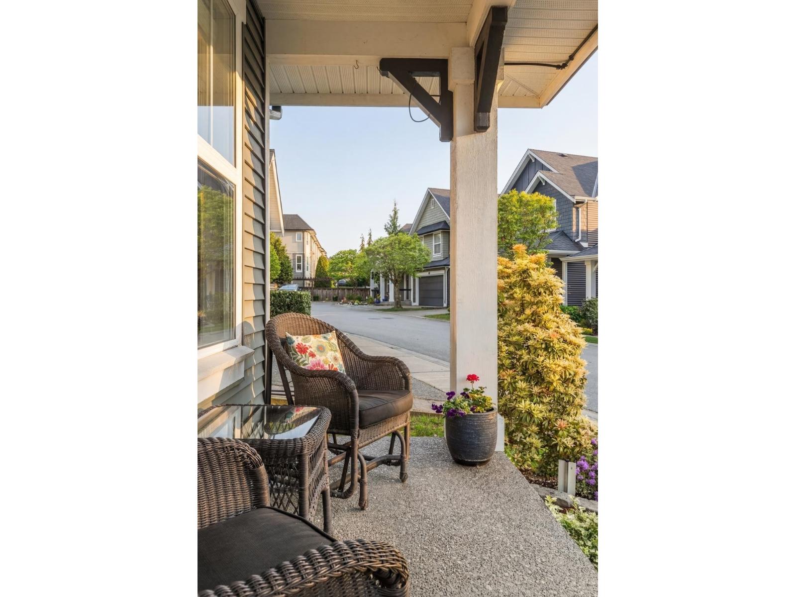 33 7891 211 STREET, Langley
