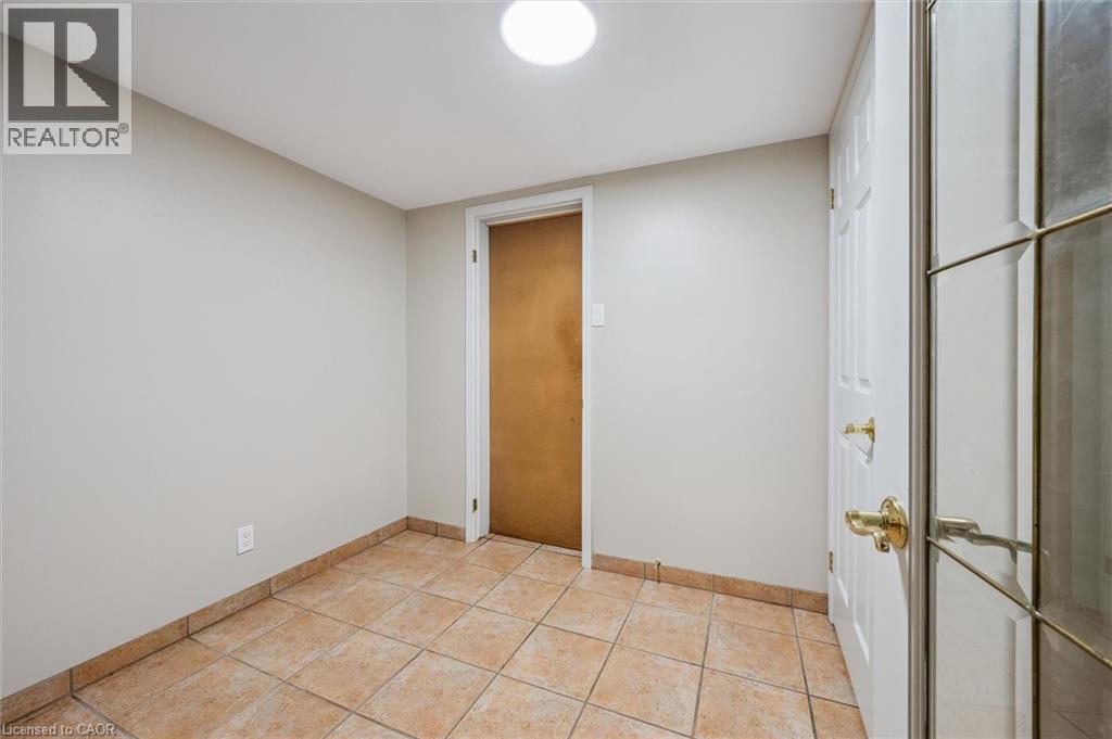 40 GIBBS Crescent, Guelph, Ontario, N1G5B7 — Photo 41