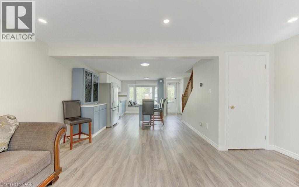 455 BOETTGER Place, Waterloo, Ontario, N2K3N5 — Photo 37