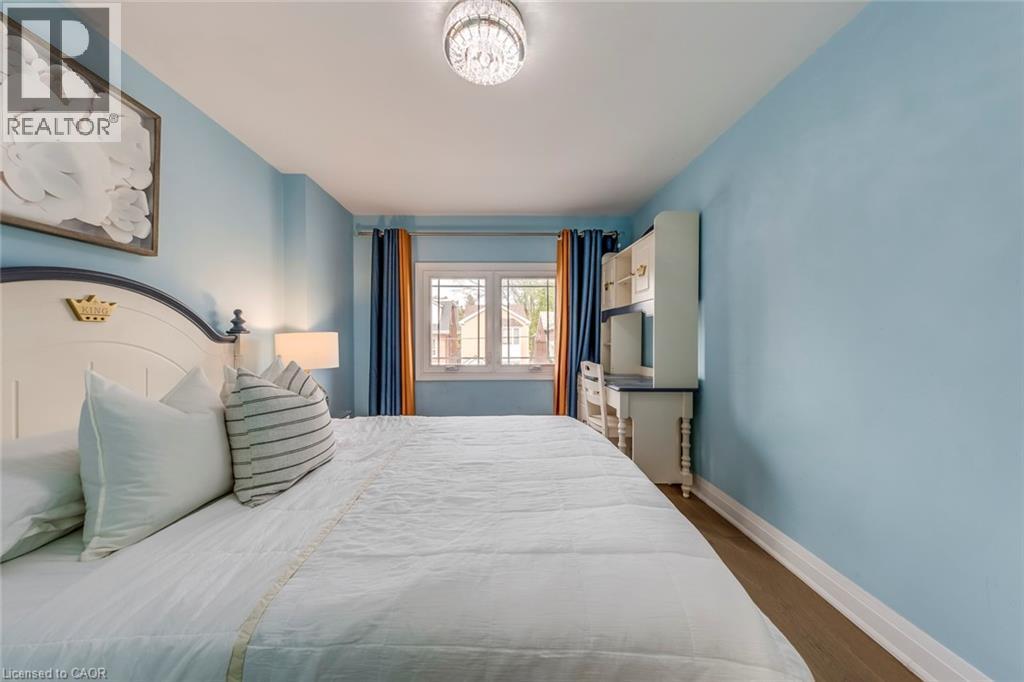 108 RUNNYMEDE Road, Toronto, Ontario, M6S2Y3 — Photo 20