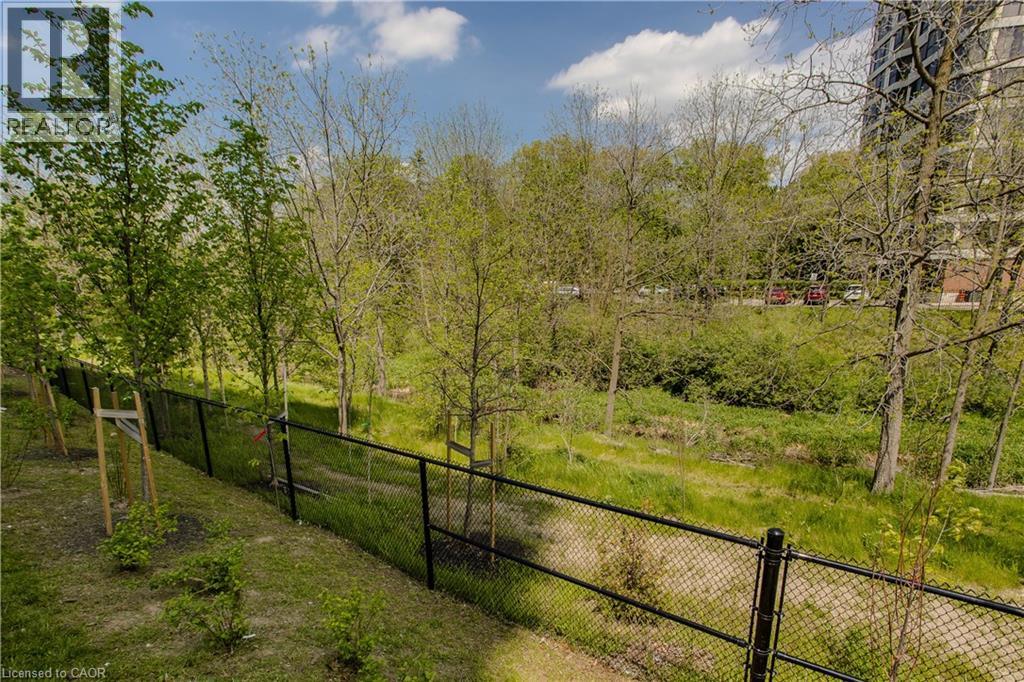 #312 1055 SOUTHDOWN Road - 39