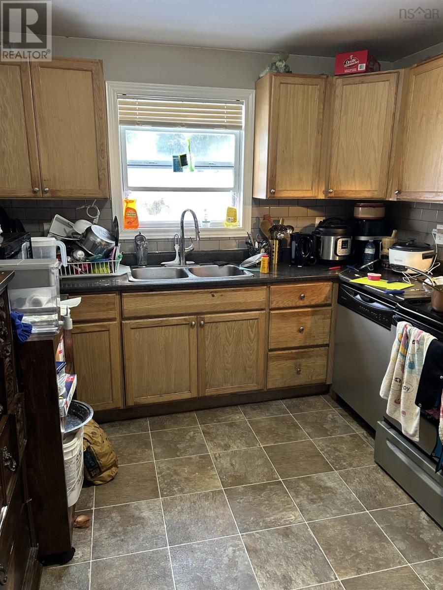 24 Rosemount Drive - 5