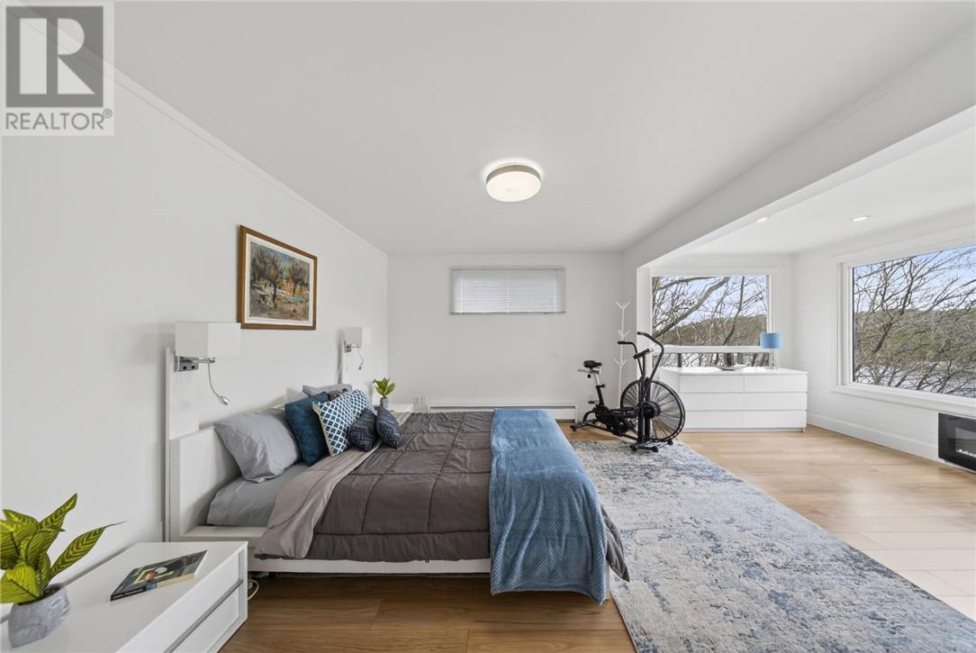 2113 Sunnyside Road - 40