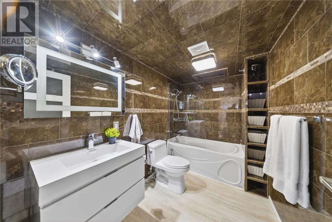 2113 Sunnyside Road - 44