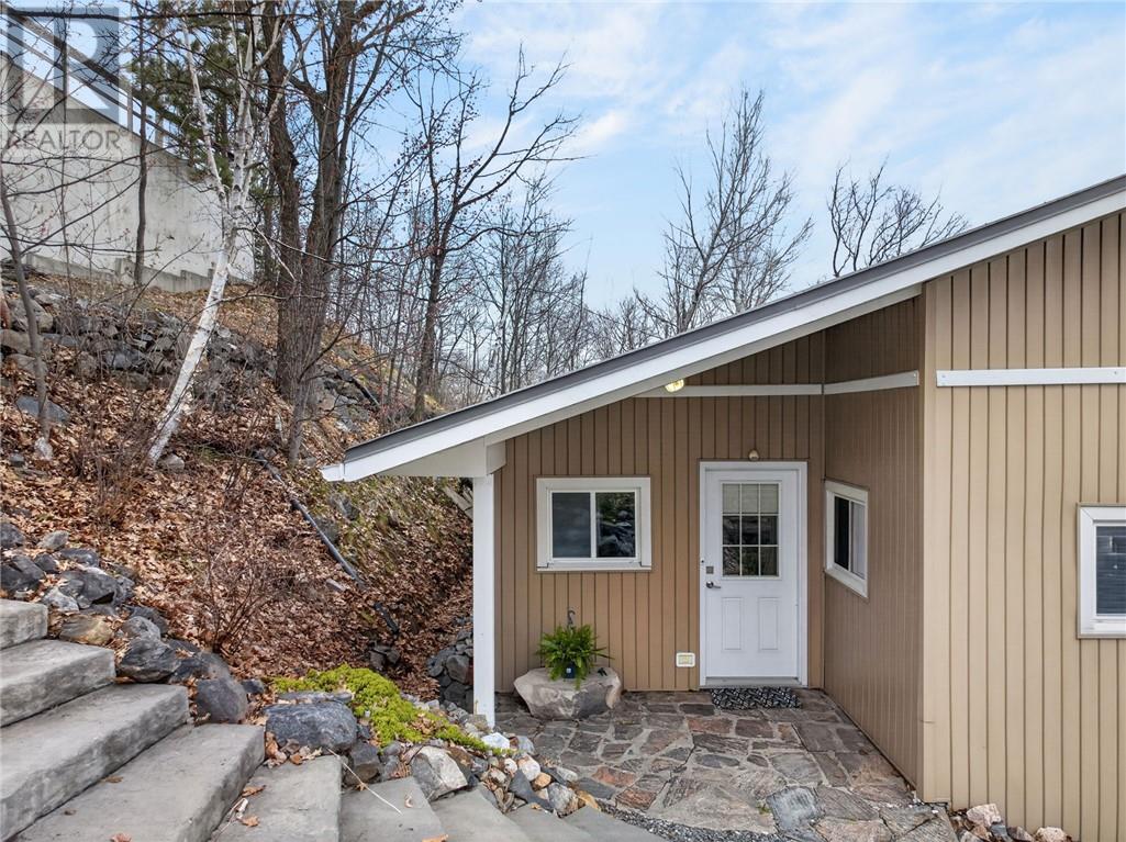 2113 Sunnyside Road - Image 69