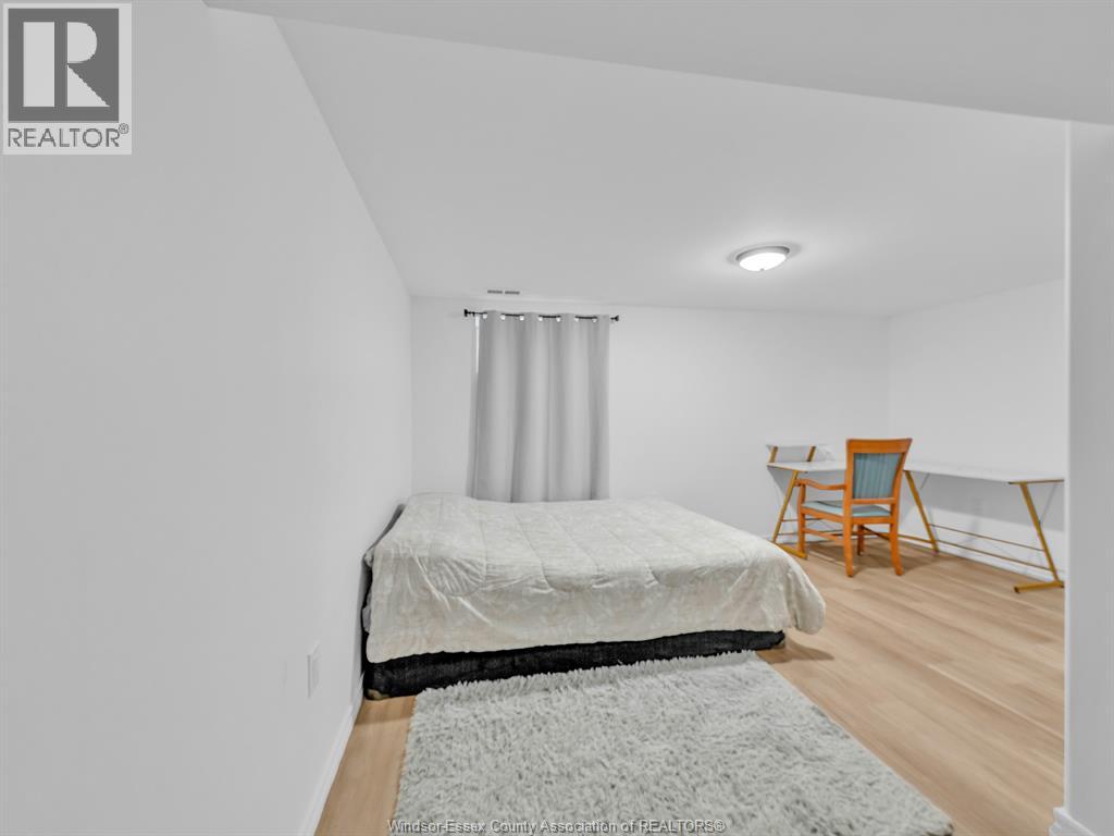 828 Lincoln, Windsor, Ontario, N8Y2H1 — Photo 3