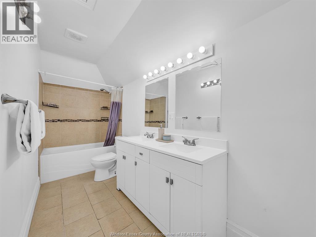 828 Lincoln, Windsor, Ontario, N8Y2H1 — Photo 8