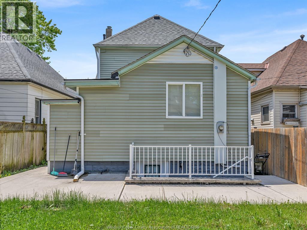 828 Lincoln, Windsor, Ontario, N8Y2H1 — Photo 9