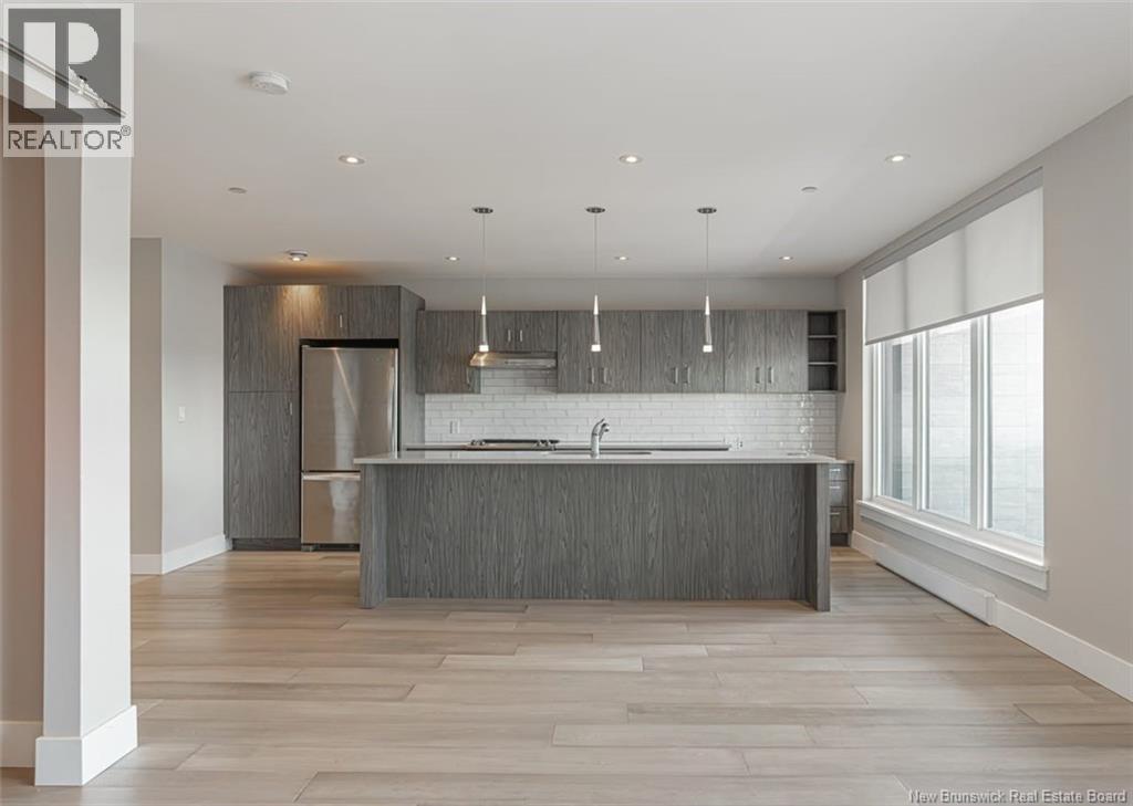 #704 55 Queen Street - 4