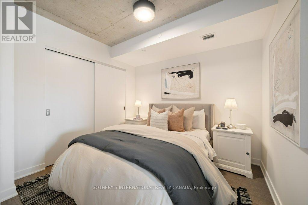 #323 2720 DUNDAS STREET W - 10