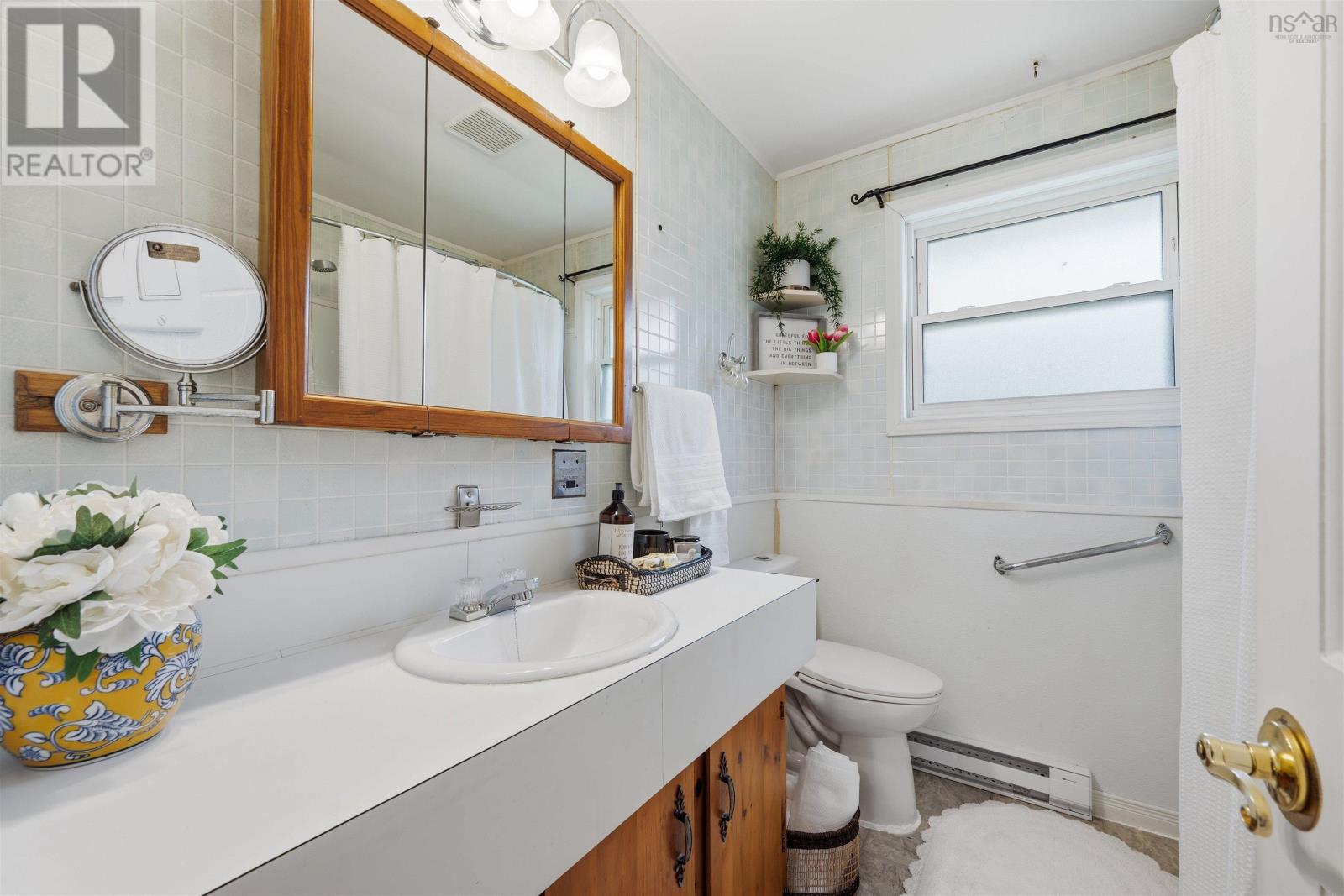 Property 38 of 40 of 81 Armanda Crescent