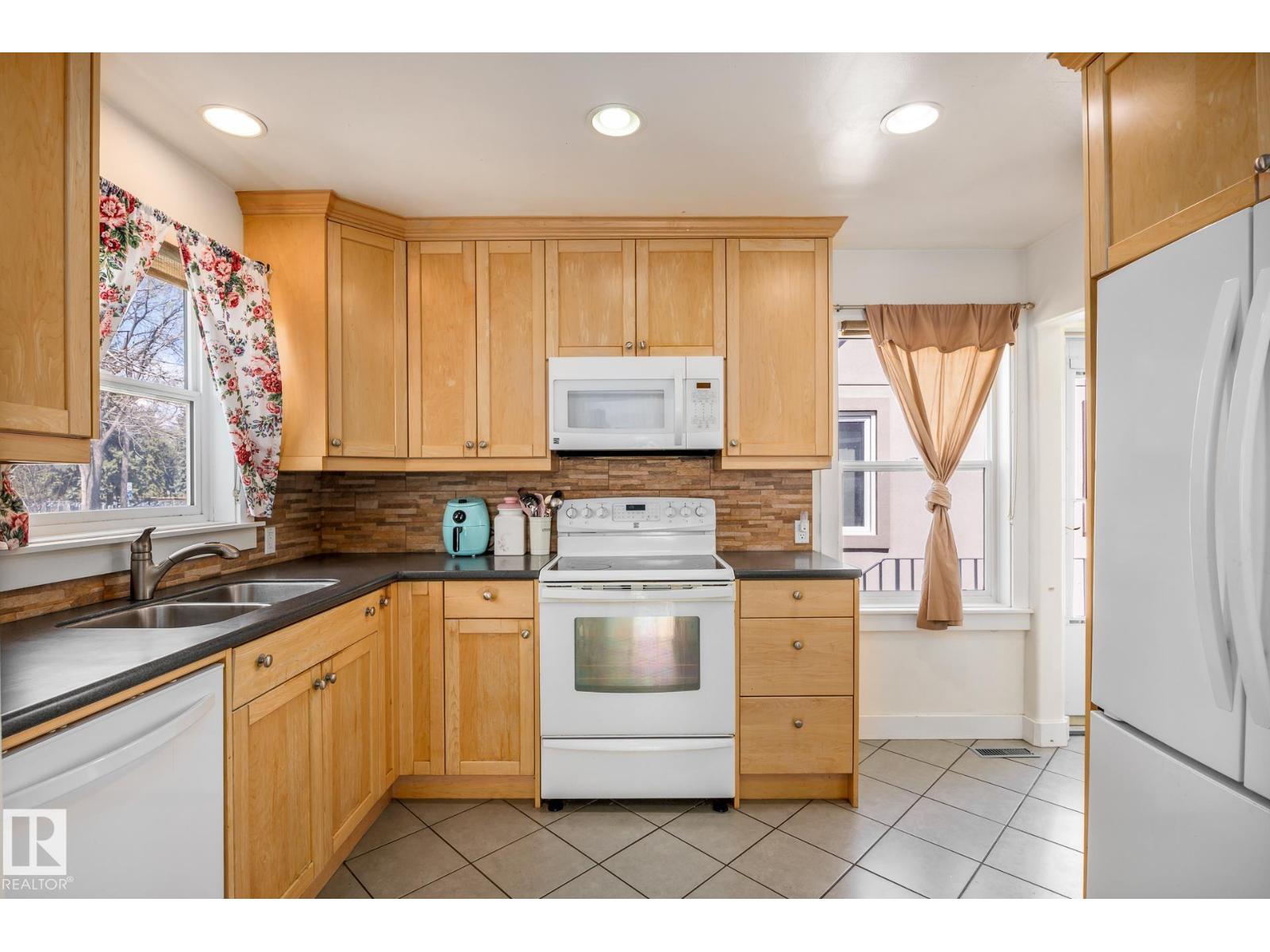 12323 104 ST NW - 13