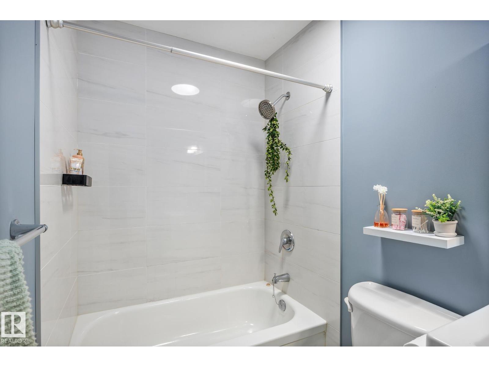 12323 104 ST NW - 20