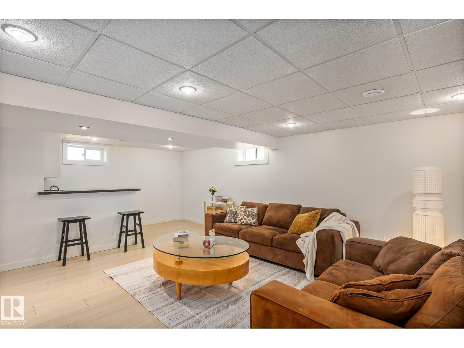 12323 104 ST NW - 30
