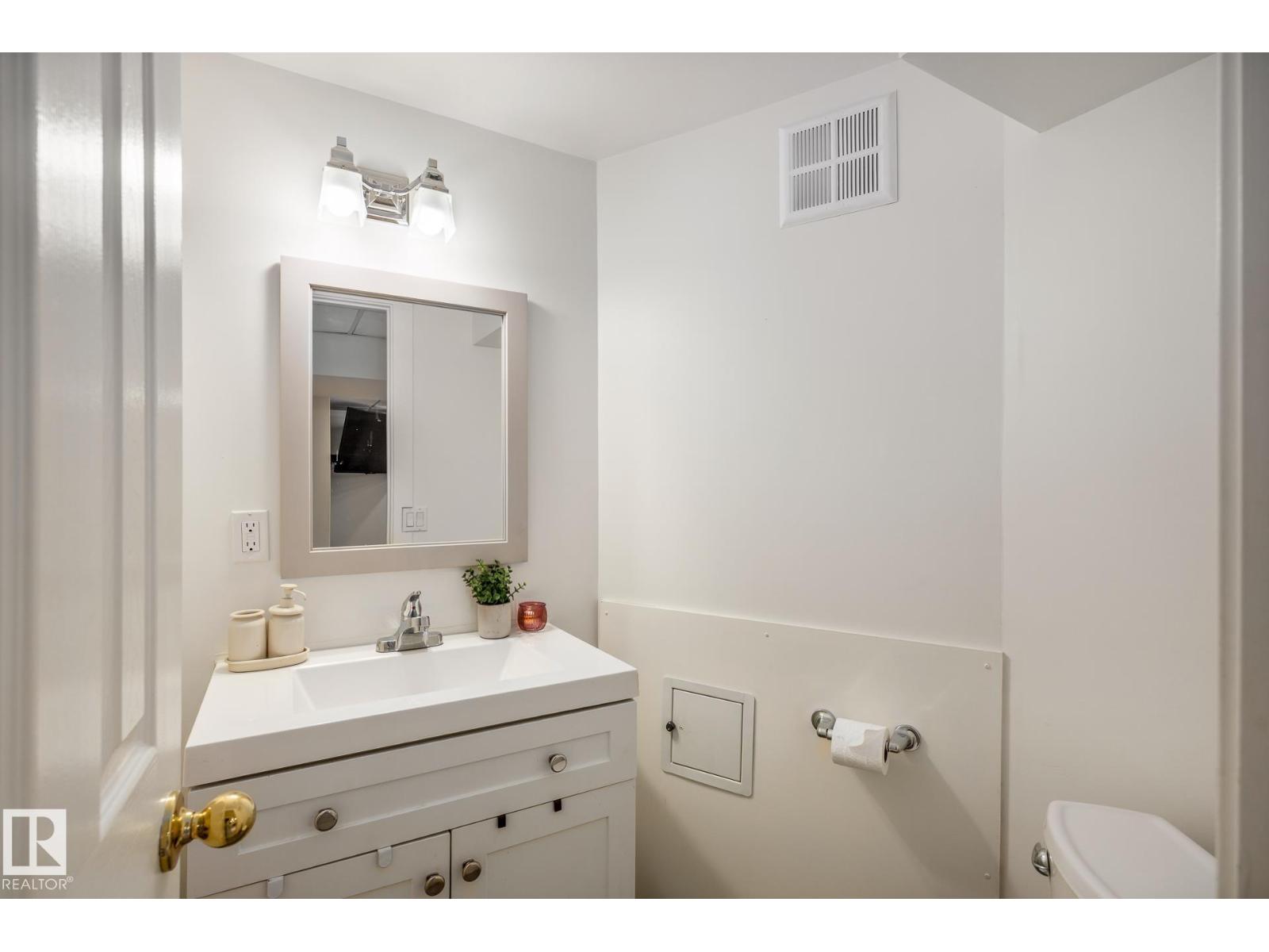 12323 104 ST NW - 34