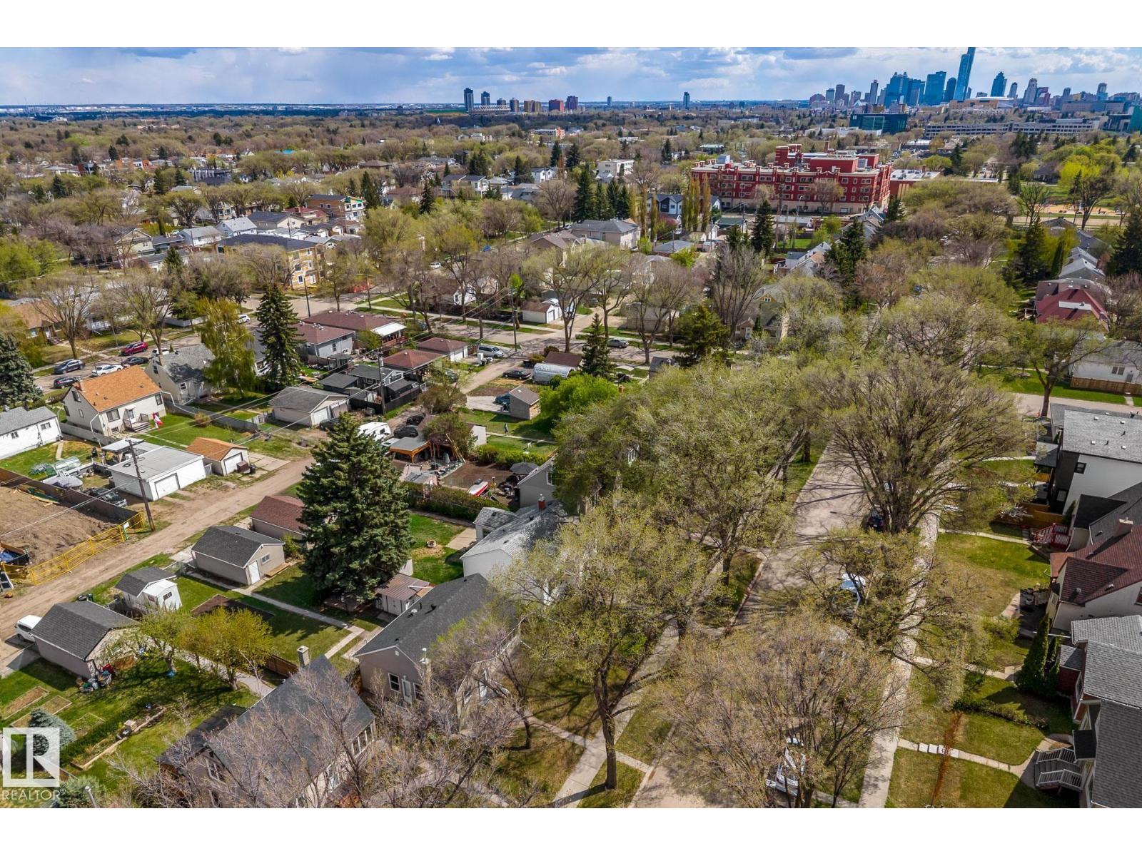 12323 104 ST NW - 43