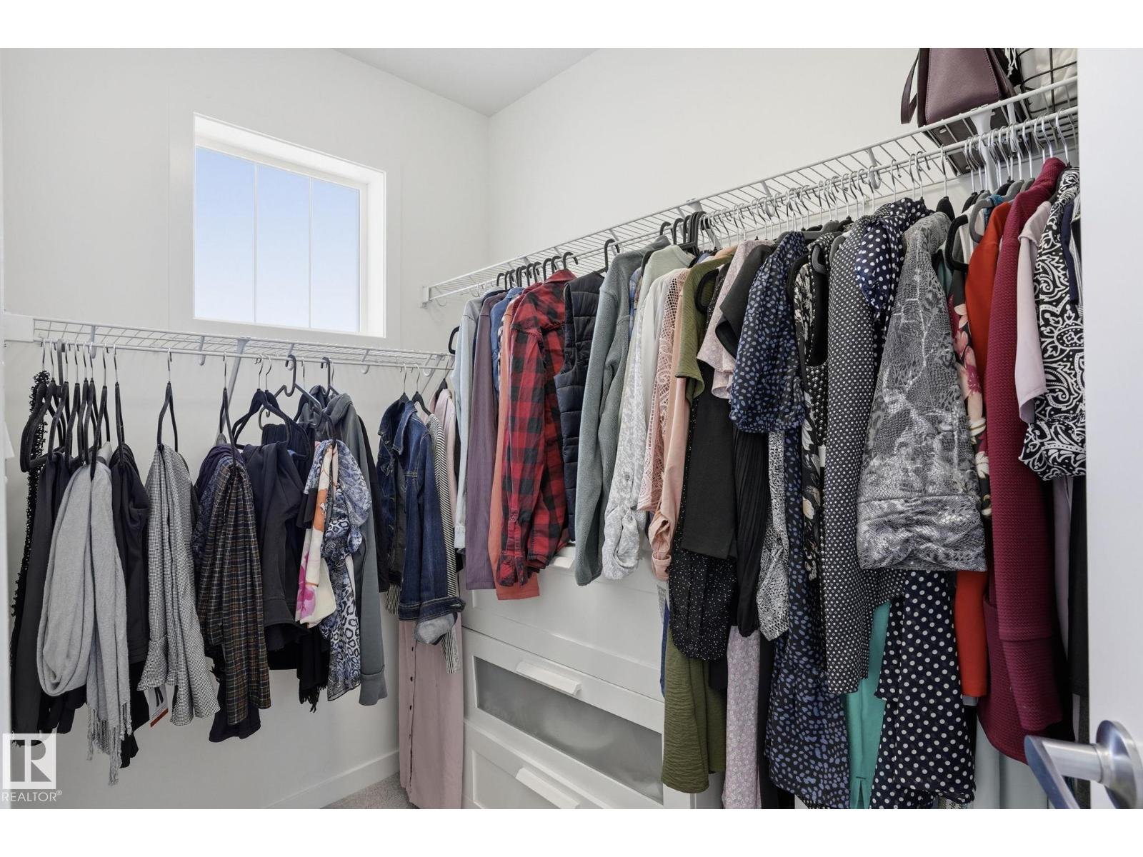 9495 228 ST NW - 20
