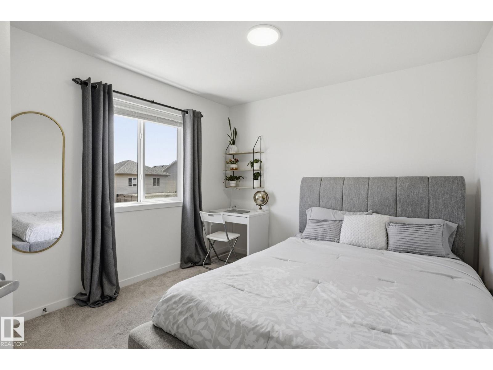 9495 228 ST NW - 21