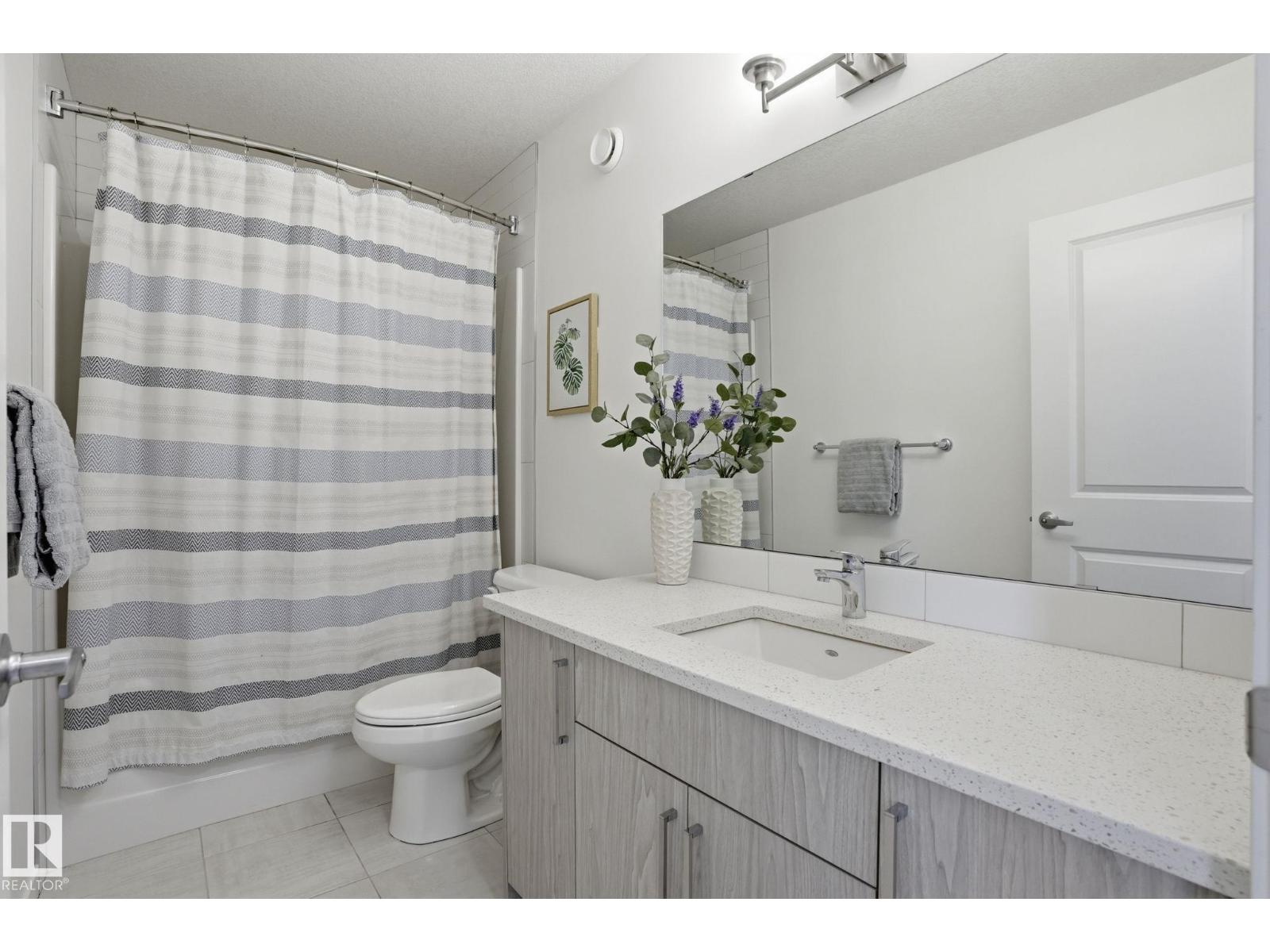 9495 228 ST NW - 22