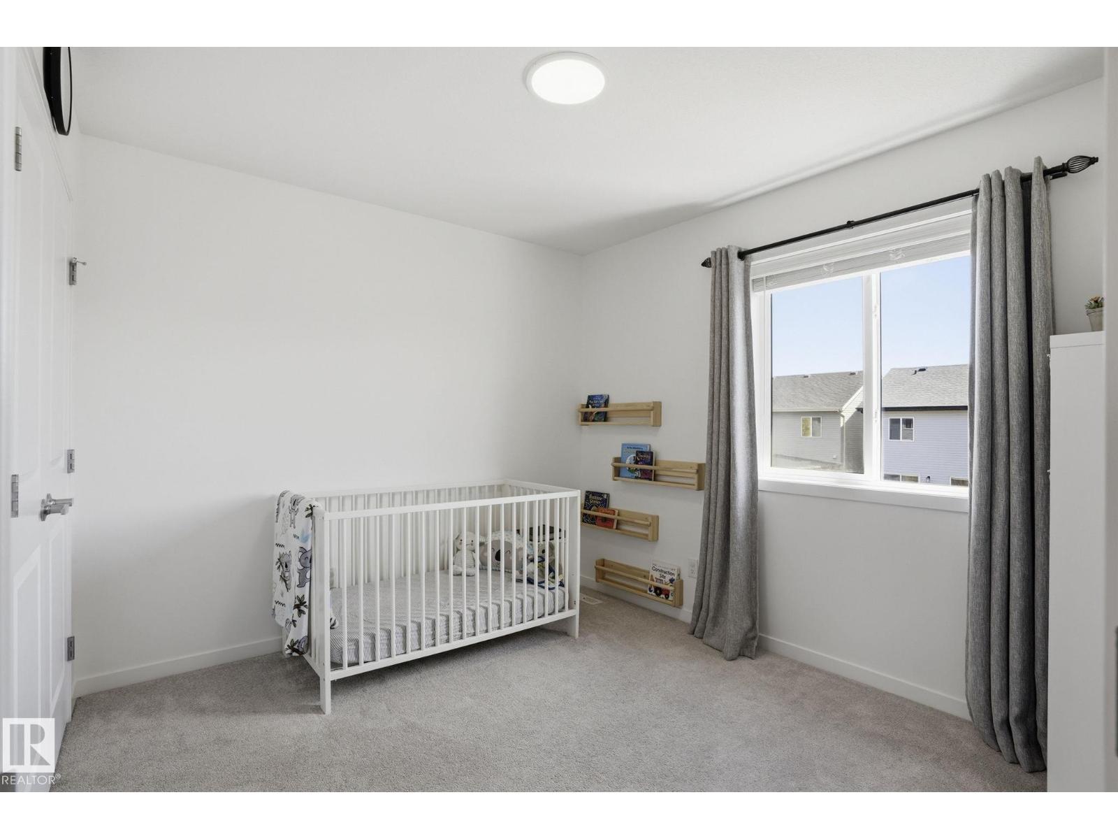 9495 228 ST NW - 23