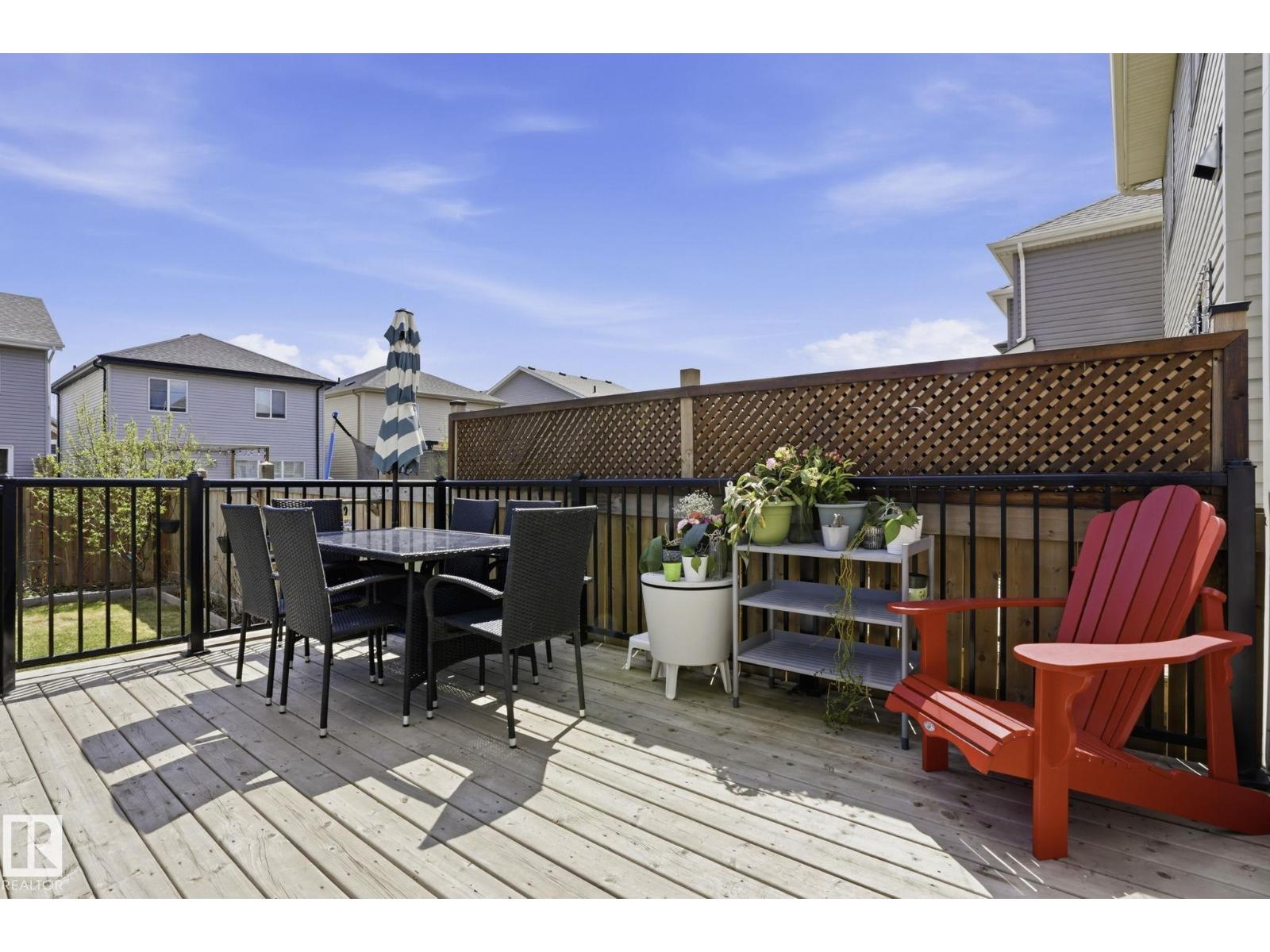 9495 228 ST NW - 31