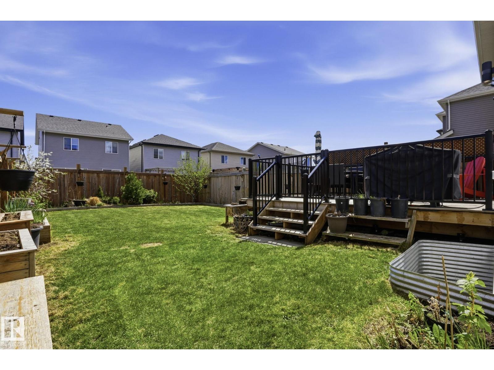 9495 228 ST NW - 33