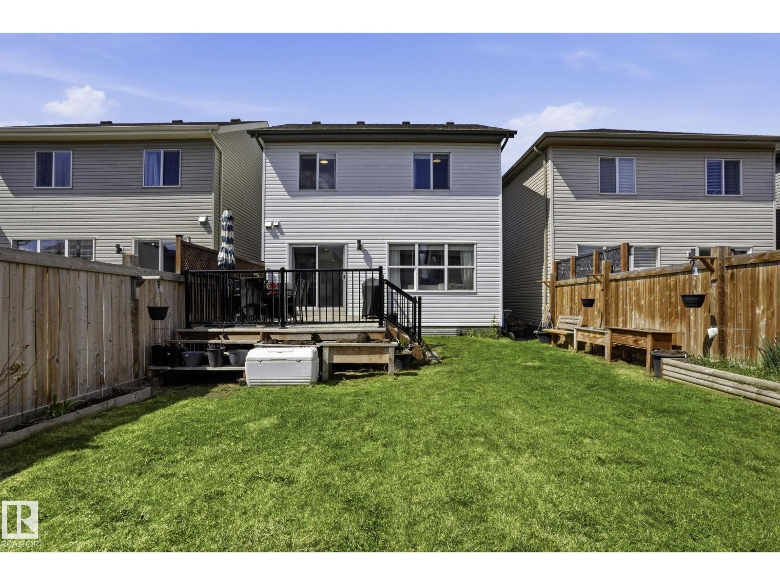 9495 228 ST NW - 34