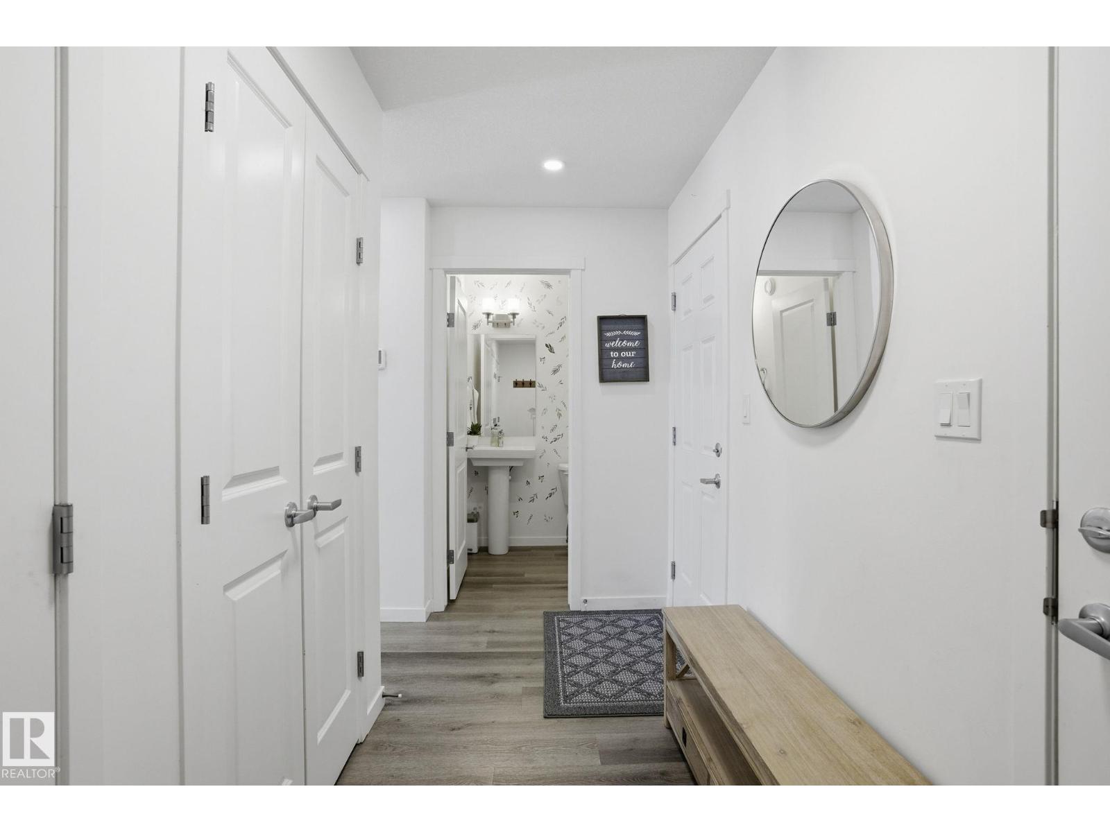 9495 228 ST NW - 4