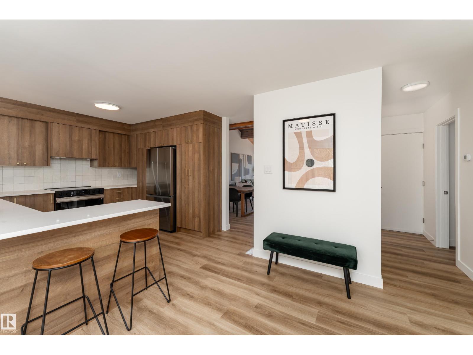 6410 187A ST NW - 17