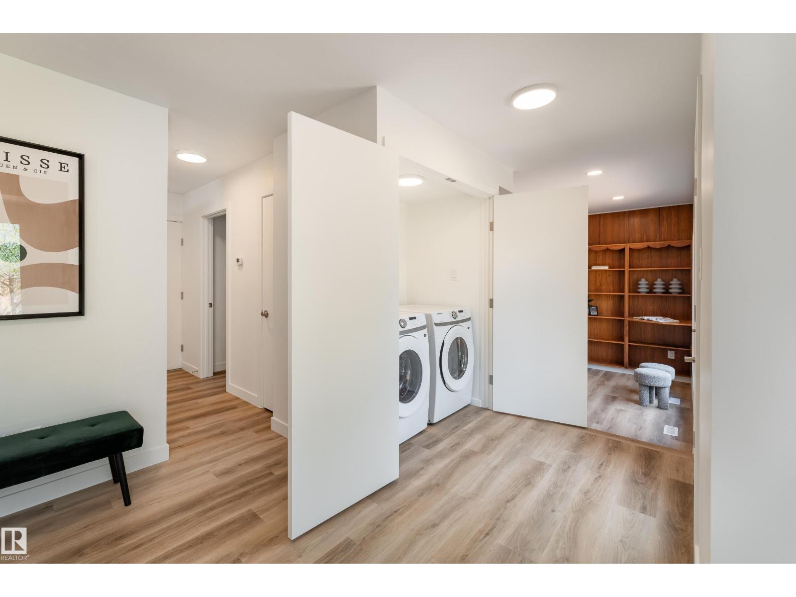 6410 187A ST NW - 23