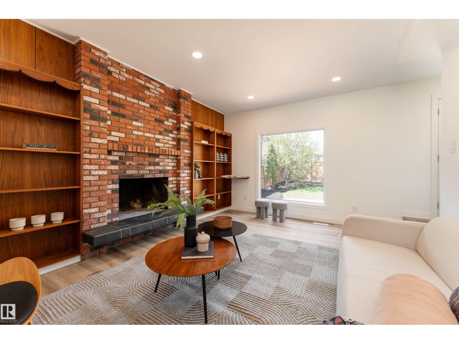 6410 187A ST NW - 26