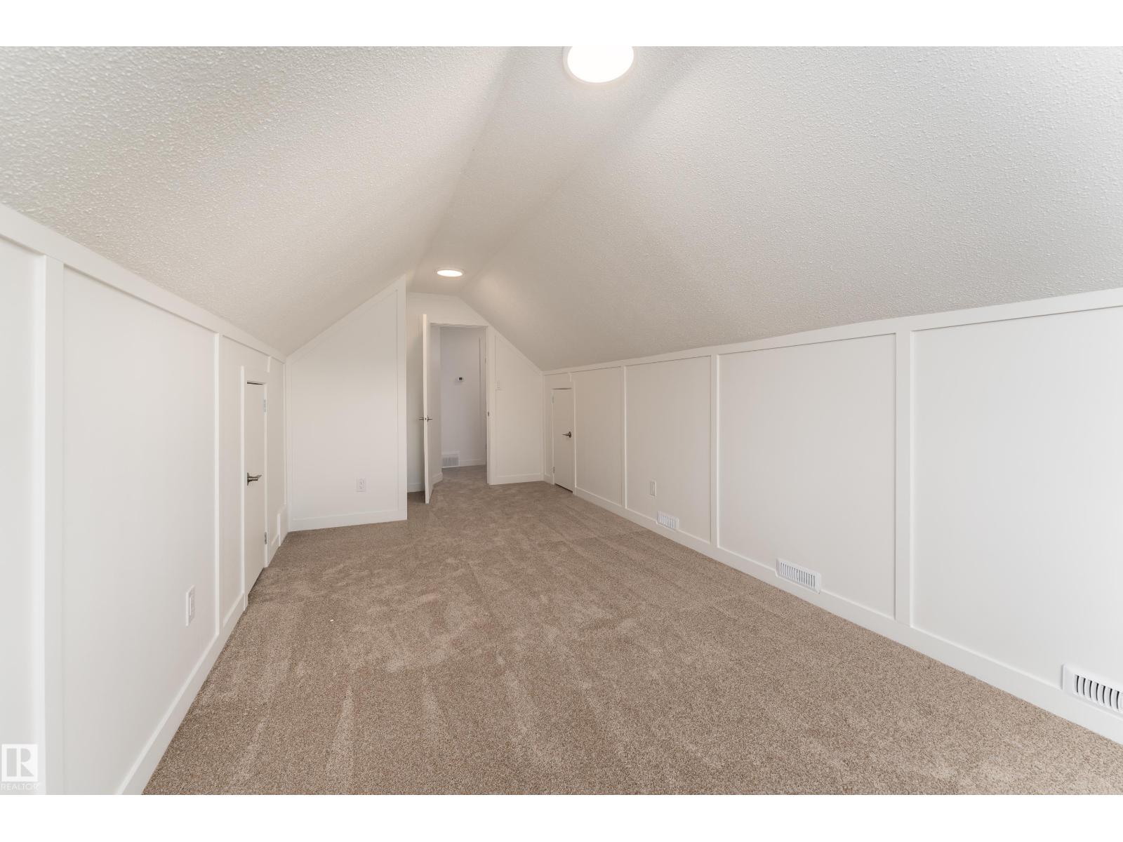 6410 187A ST NW - 40