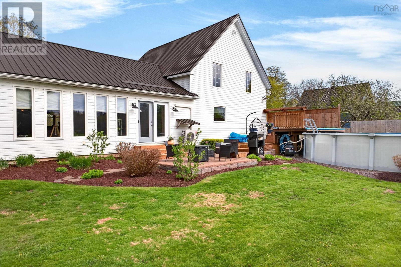 Property 36 of 49 of 87 MAPLE Avenue