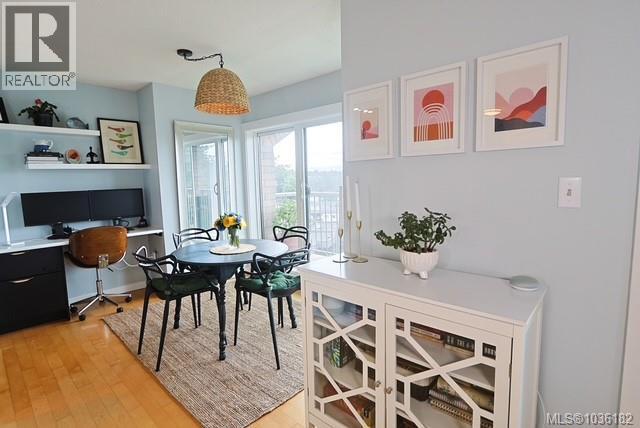#604 4030 Quadra St - 8