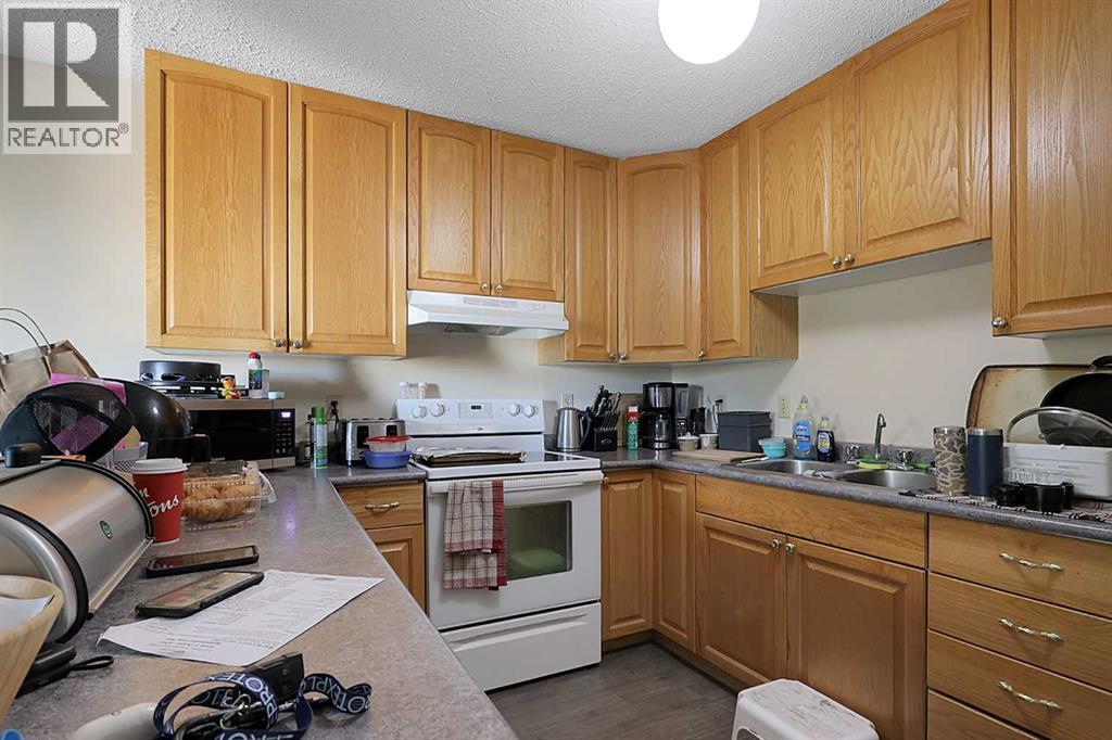 5009 & 5011 Shull Street — photo 28