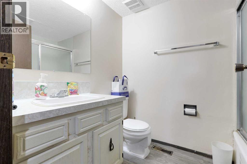 5009 & 5011 Shull Street — photo 43