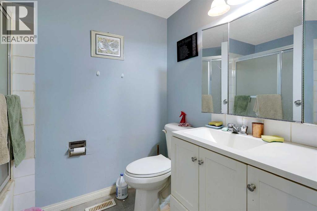 5009 & 5011 Shull Street — photo 21