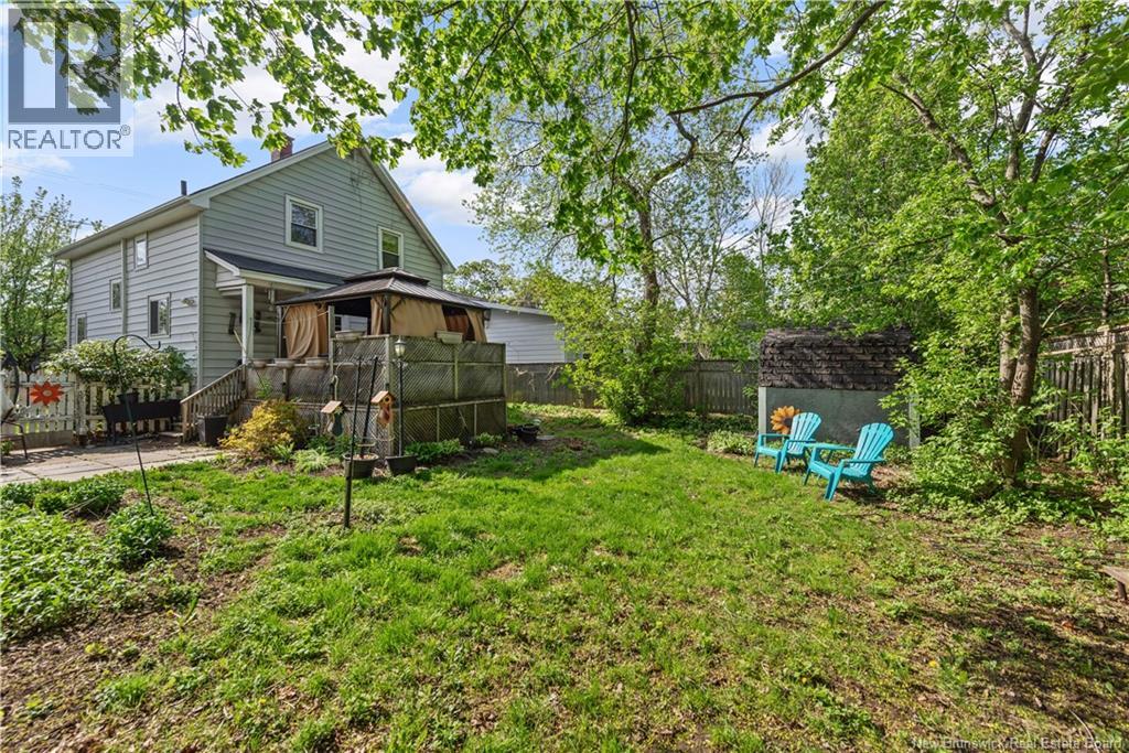 35 Winter Avenue - 24
