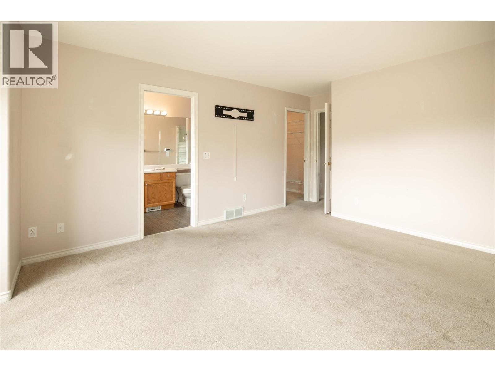 101 3825 GLEN CANYON Drive, West Kelowna