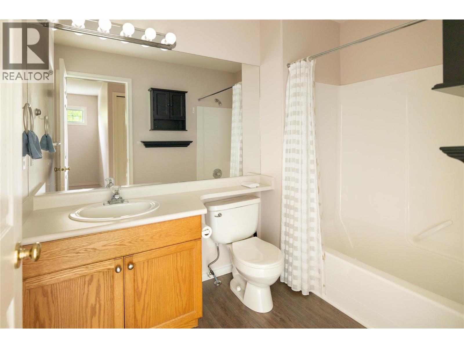 101 3825 GLEN CANYON Drive, West Kelowna