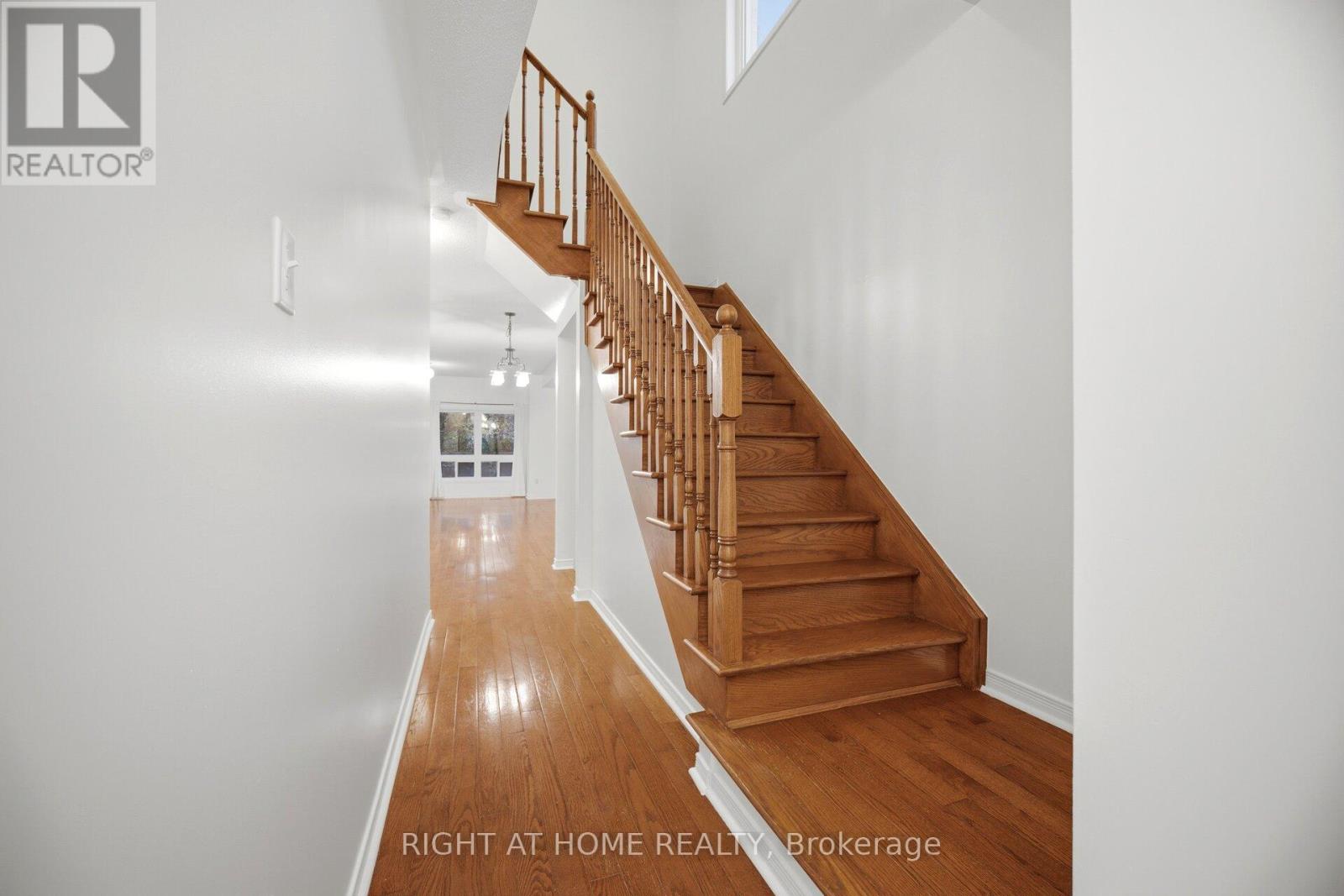 #20 110 HIGHLAND ROAD E - 19