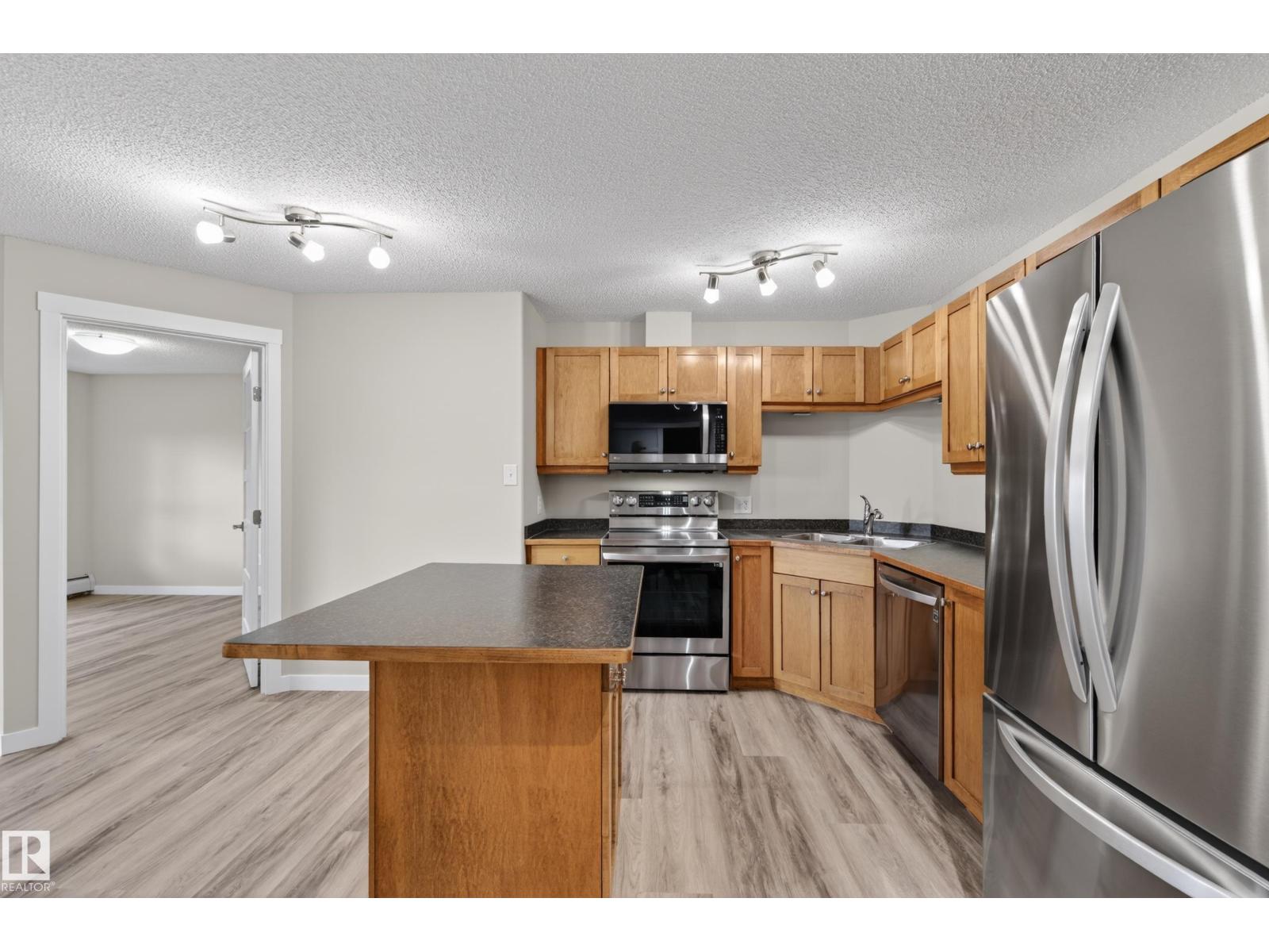 #212 5340 199 ST NW - 14