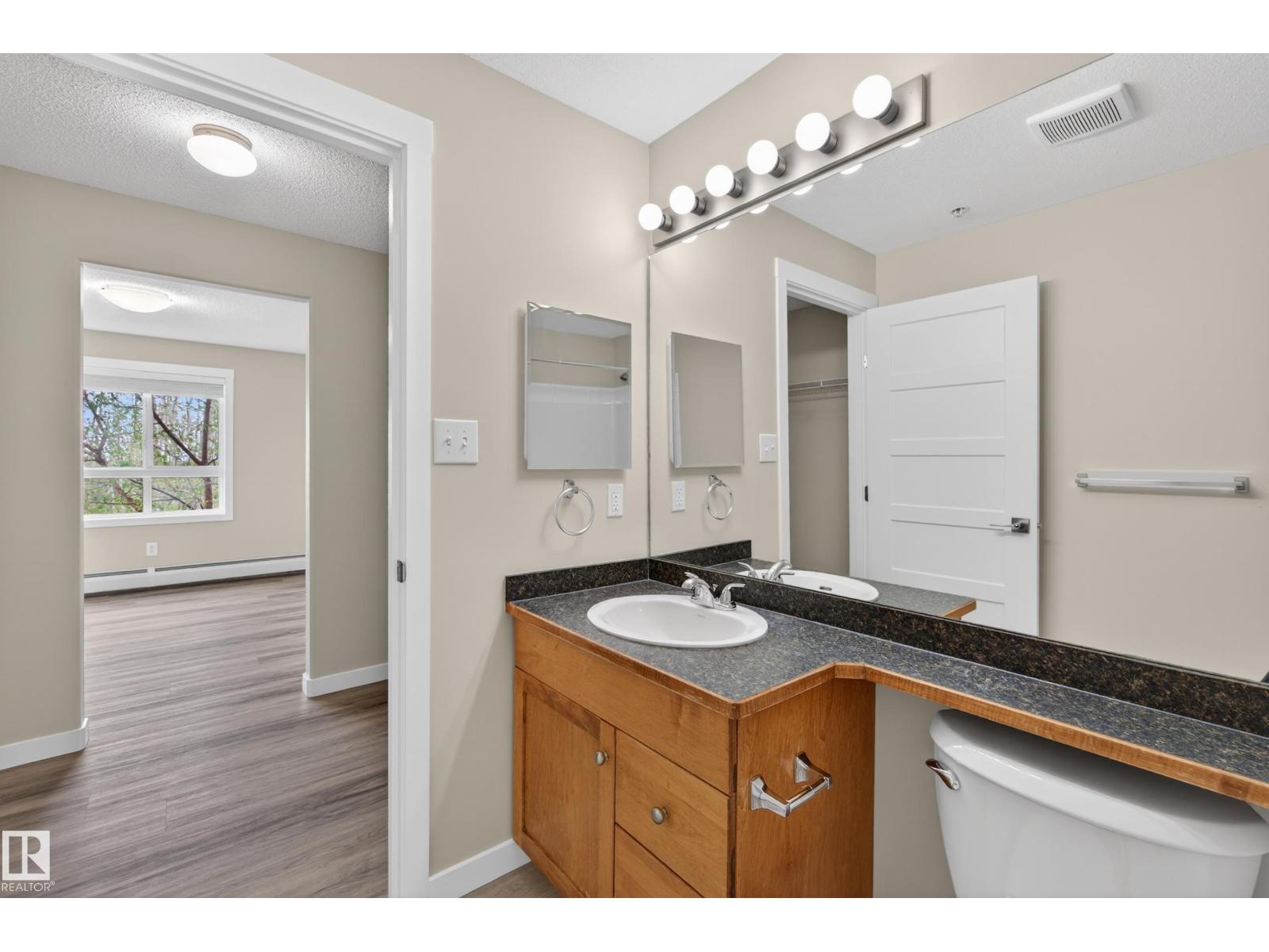 #212 5340 199 ST NW - 37