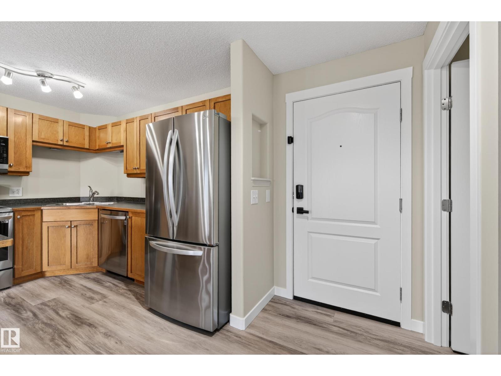 #212 5340 199 ST NW - 48