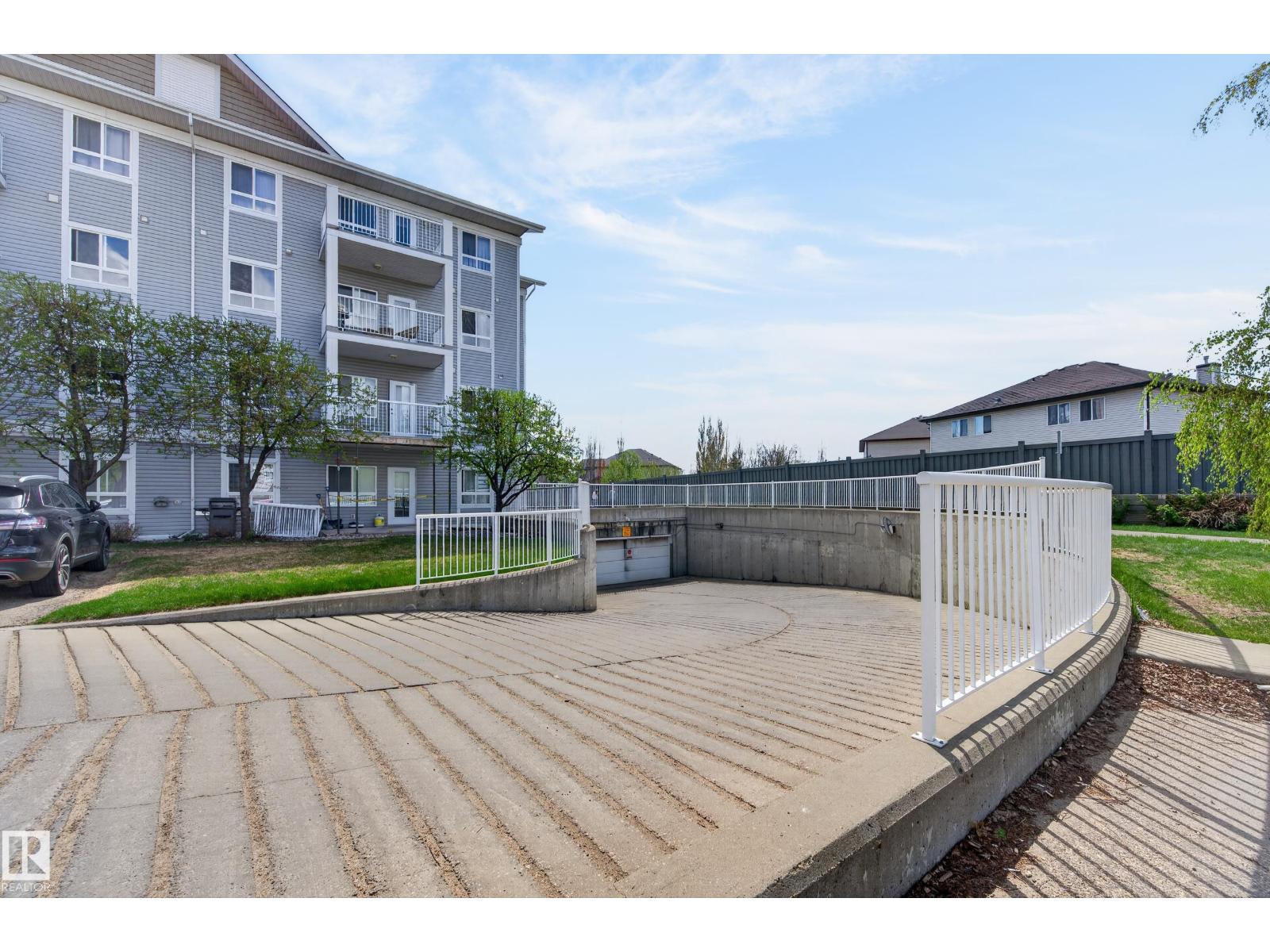 #212 5340 199 ST NW - 53
